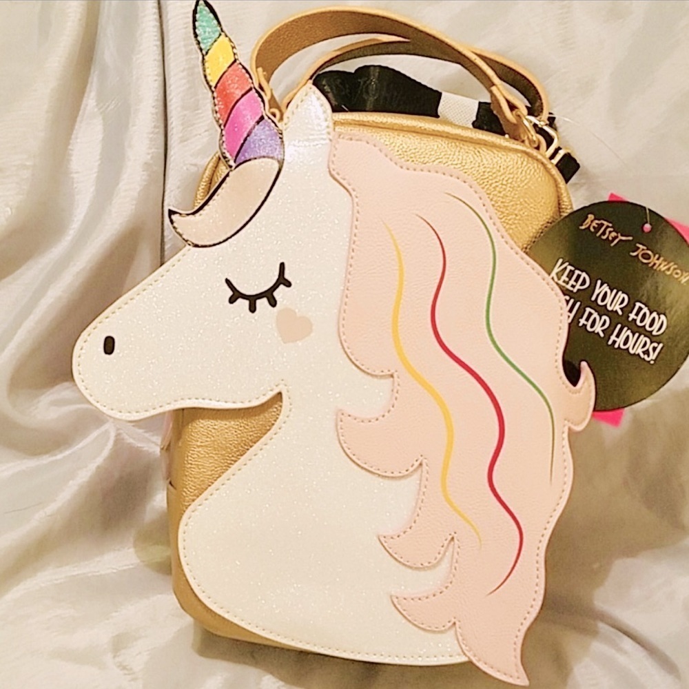 HOT! Betsey Johnson lunch tote!